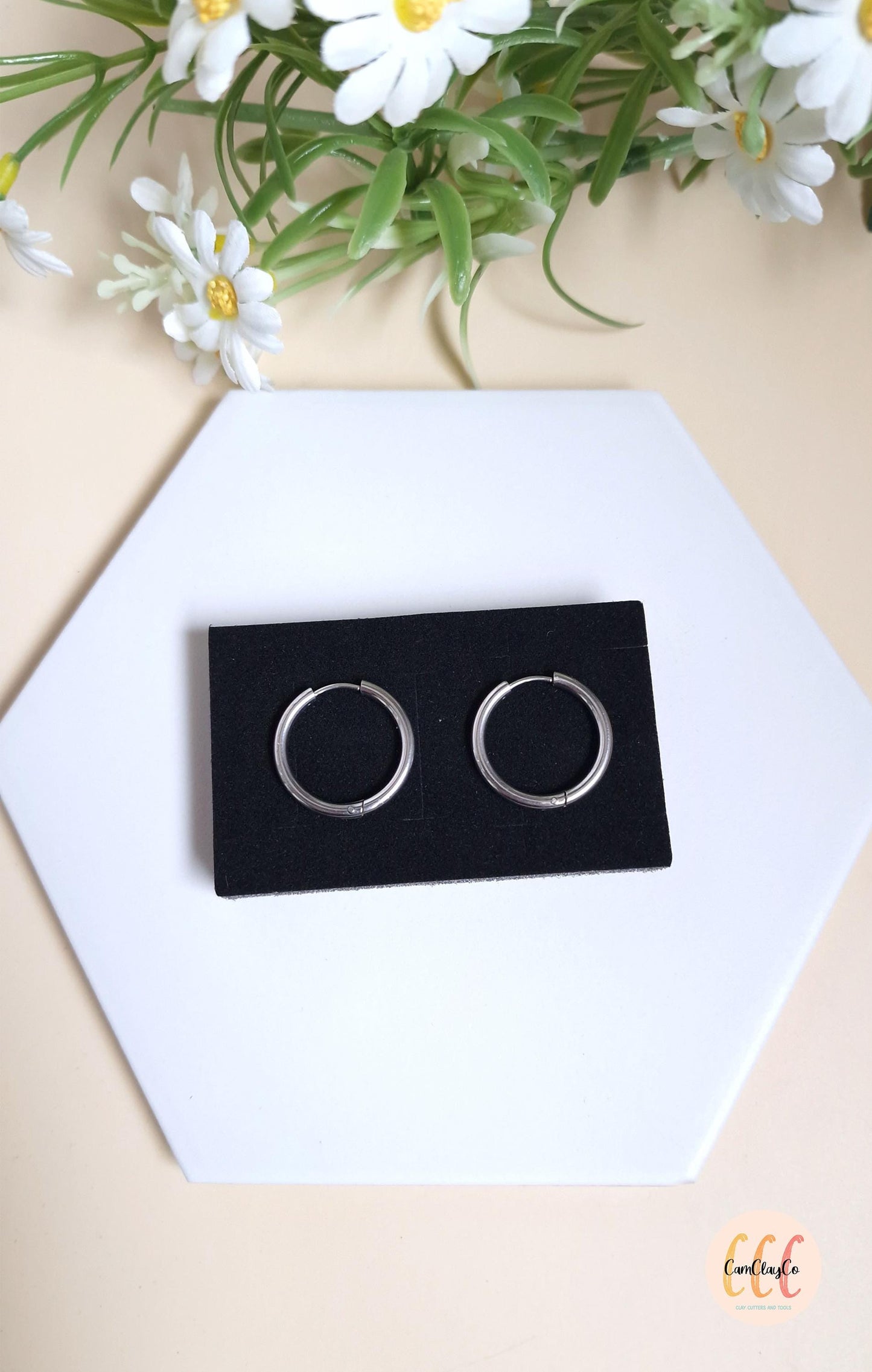 Boucles d'oreilles créoles diamètre 23 mm épaisseur 2,5 mm en acier inoxydable pour la fabrication de bijoux, doré et argenté - 2 pièces