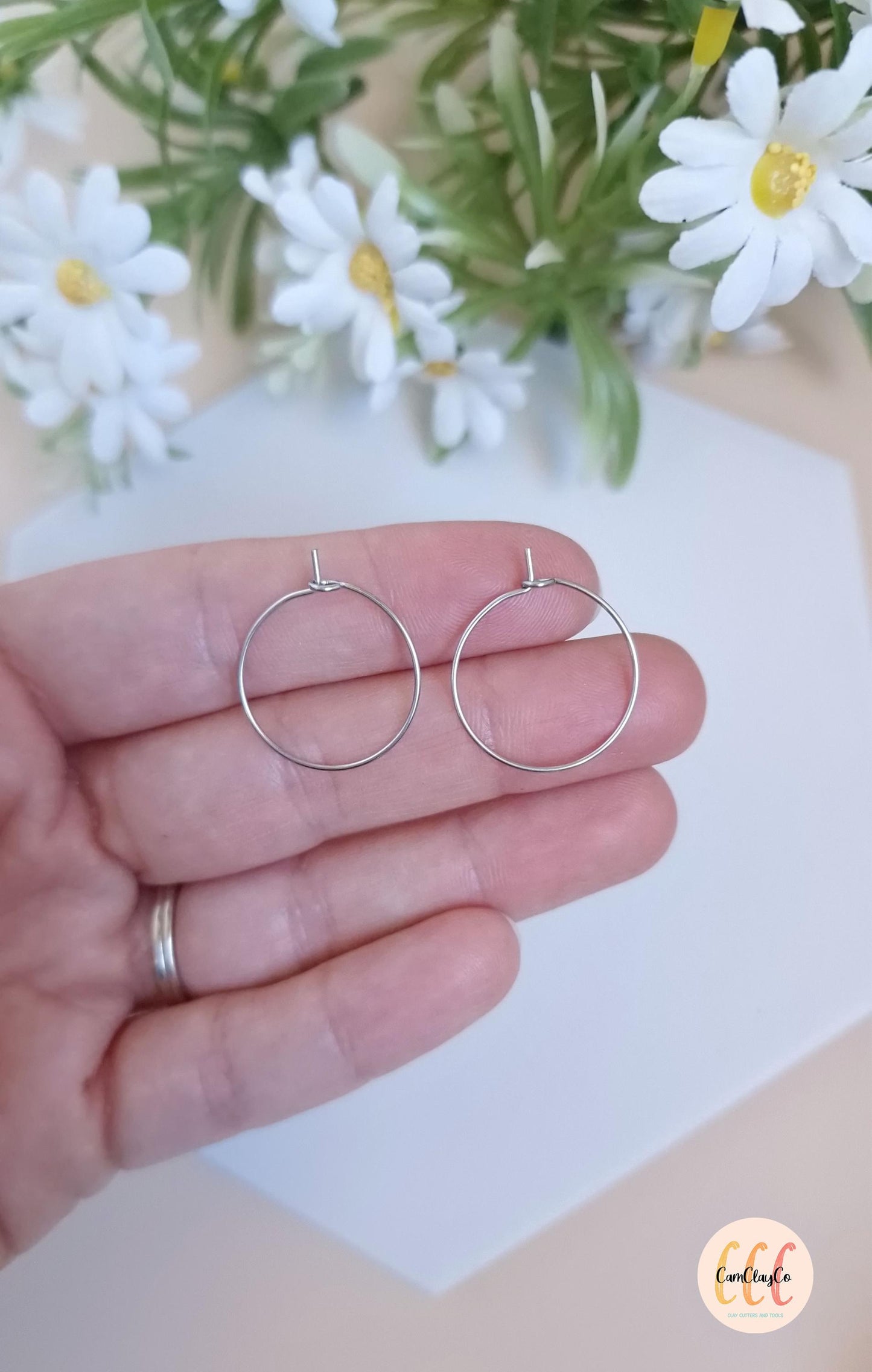 Boucles d'oreilles créoles 20 mm en acier inoxydable pour la fabrication de bijoux, doré et argenté - 6 pièces