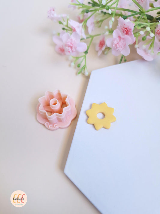 Emporte-pièce 3D en forme de fleur 8 pétales pointus pour la fabrication de bijoux en argile polymère, créoles interchangeables, pampilles