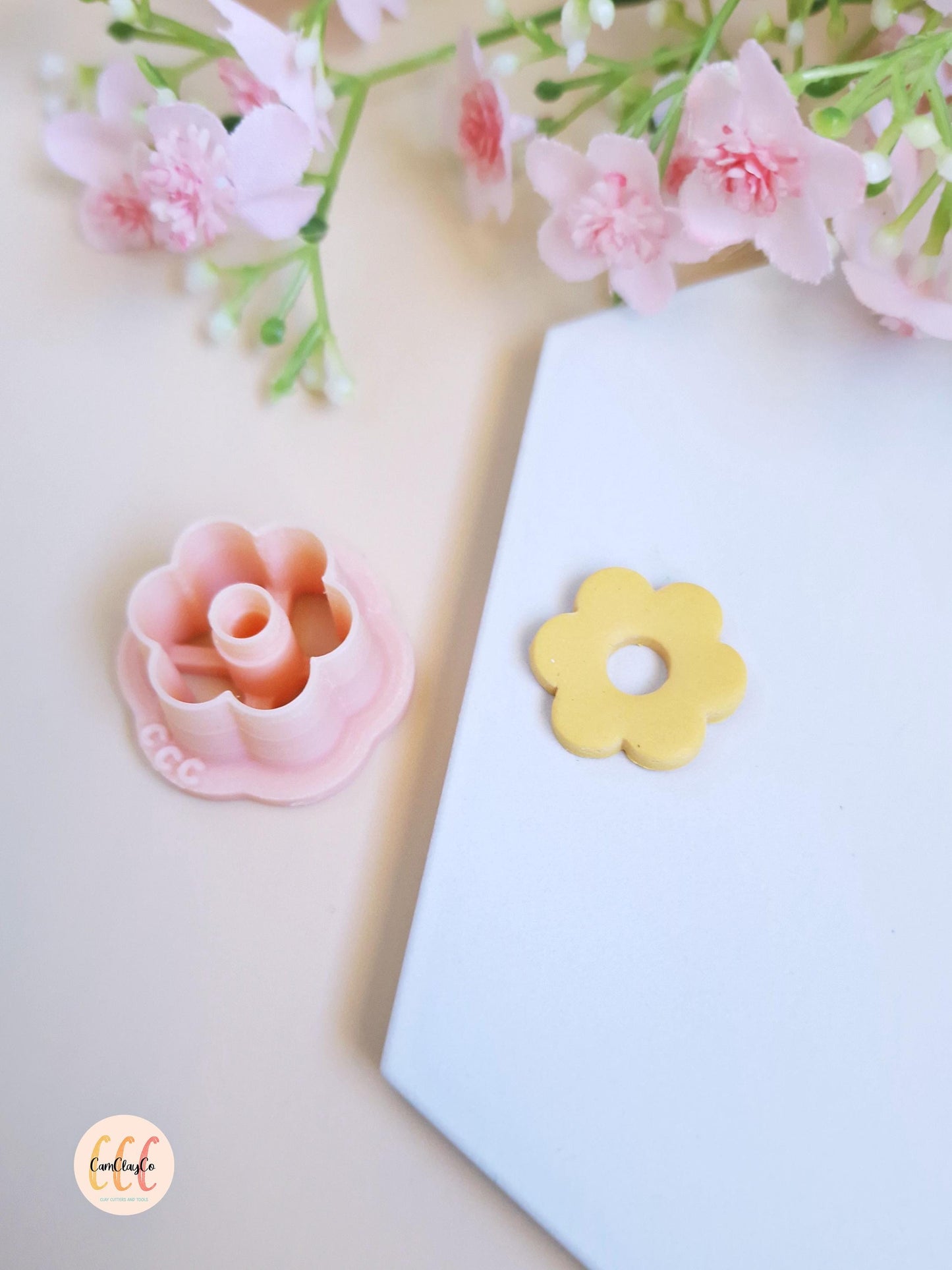 Emporte-pièces 3D en forme de fleur donut 6 pétales pour la fabrication de bijoux en argile polymère