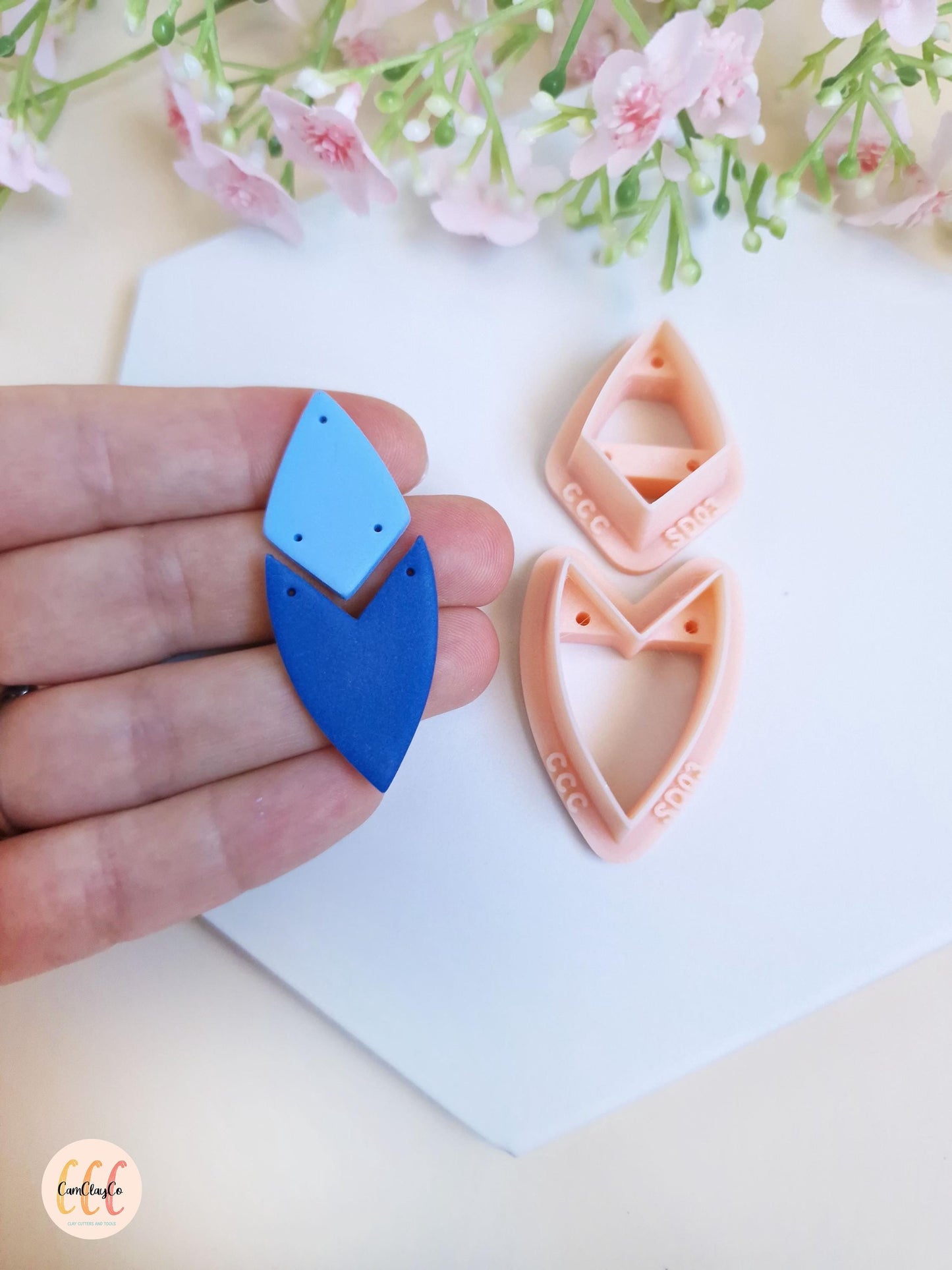 Set de deux emporte-pièces pour la fabrication de bijoux en argile polymère - SD03