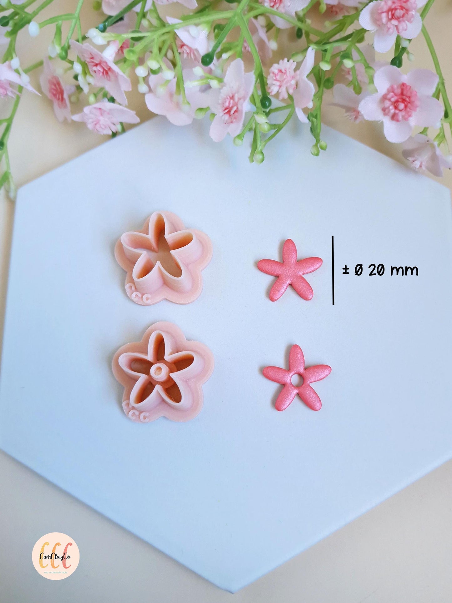Emporte-pièces 3D en forme de fleurs 5 pétales longs pour la fabrication de bijoux en argile polymère, créoles interchangeables, pampilles