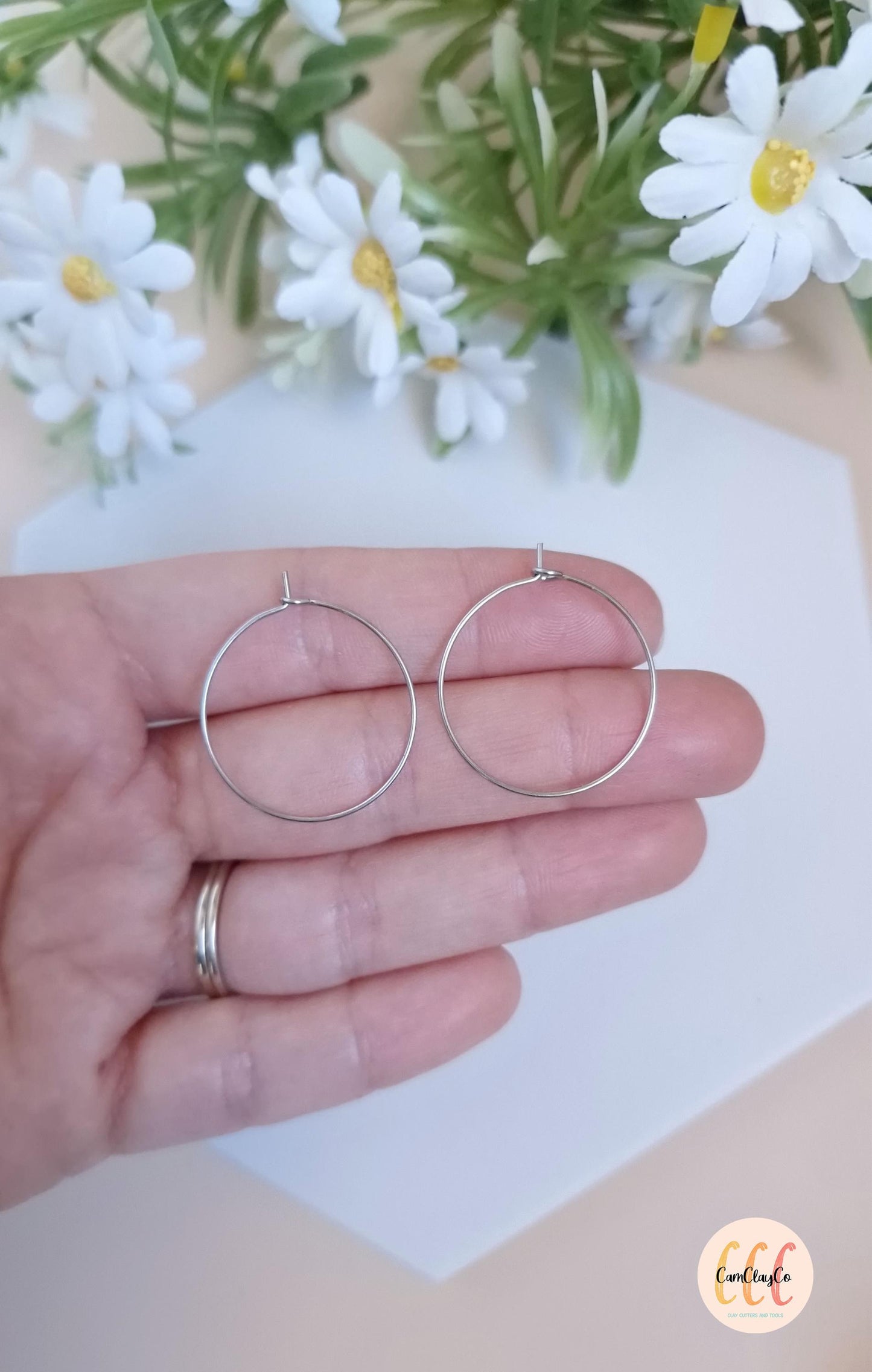 Boucles d'oreilles créoles 25 mm en acier inoxydable pour la fabrication de bijoux, doré et argenté - 6 pièces