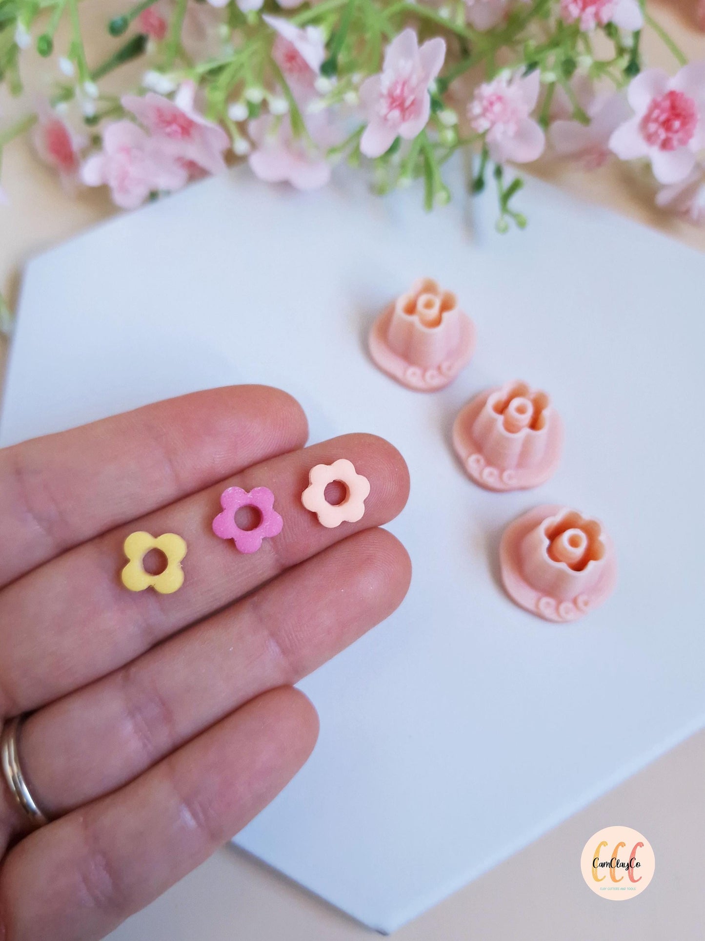 Emporte-pièces 3D en forme de fleurs donuts 10 mm pour la fabrication de bijoux en argile polymère, créoles interchangeables, pampilles