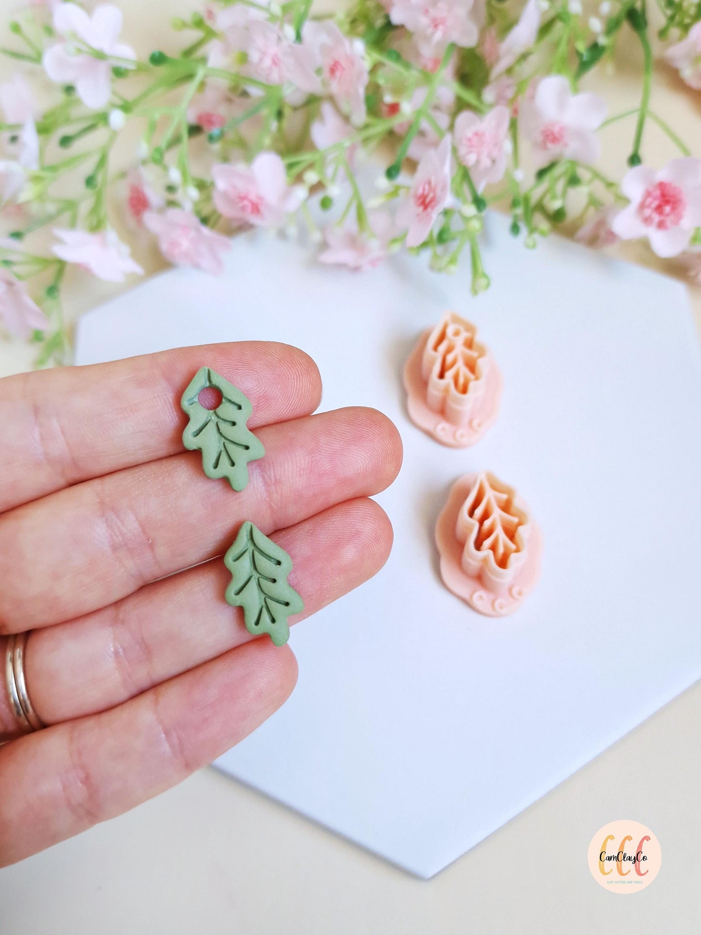 Emporte-pièces 3D en forme de feuilles allongée pour la fabrication de bijoux en argile polymère, créoles interchangeables, pampilles