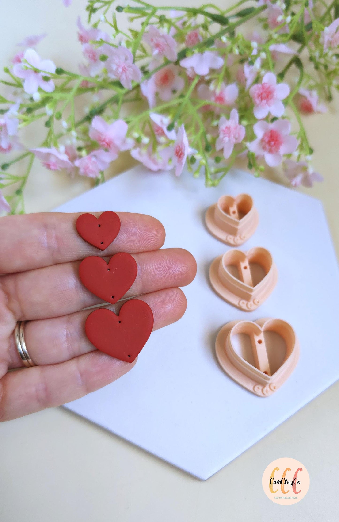 Emporte-pièces 3D en forme de cœurs avec guides de perçage pour la fabrication de bijoux en argile polymère