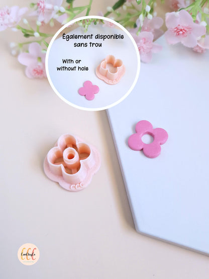 Emporte-pièces 3D en forme de fleur donut 4 pétales pour la fabrication de bijoux en argile polymère