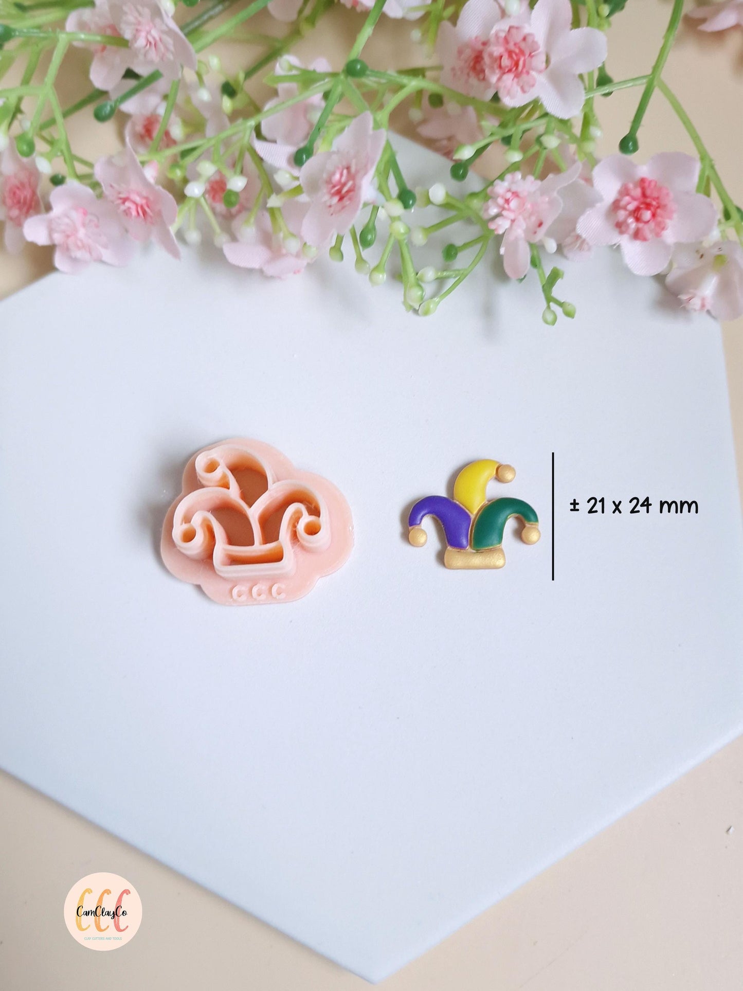 Emporte-pièce 3D en forme de chapeau d'arlequin pour la fabrication de bijoux en argile polymère - Mardi Gras