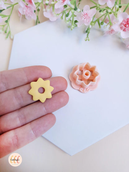Emporte-pièce 3D en forme de fleur 8 pétales pointus pour la fabrication de bijoux en argile polymère, créoles interchangeables, pampilles