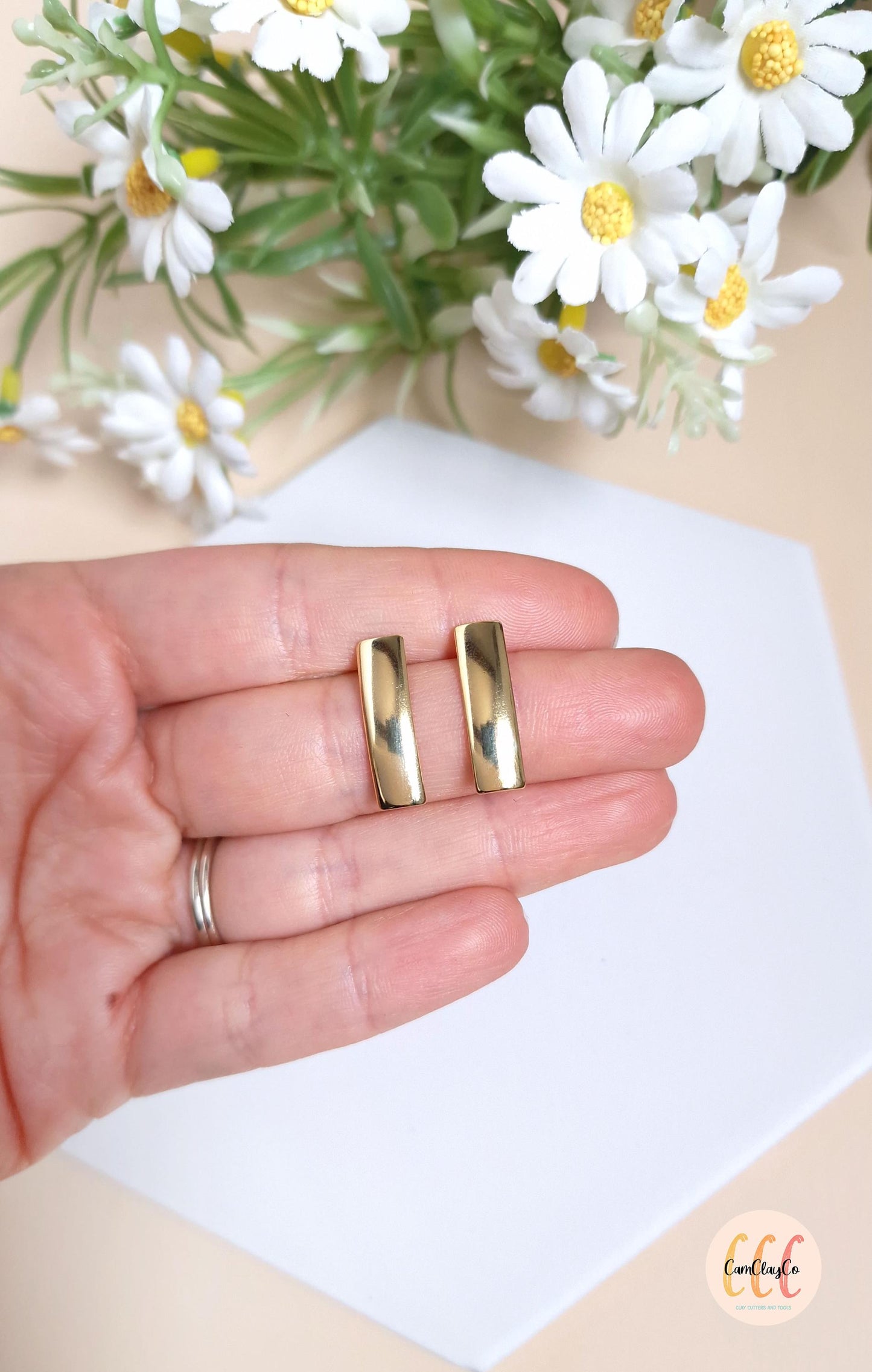 Boucles d'oreilles barres rectangles bombées en acier inoxydable pour la fabrication de bijoux, doré et argenté - 2 pièces