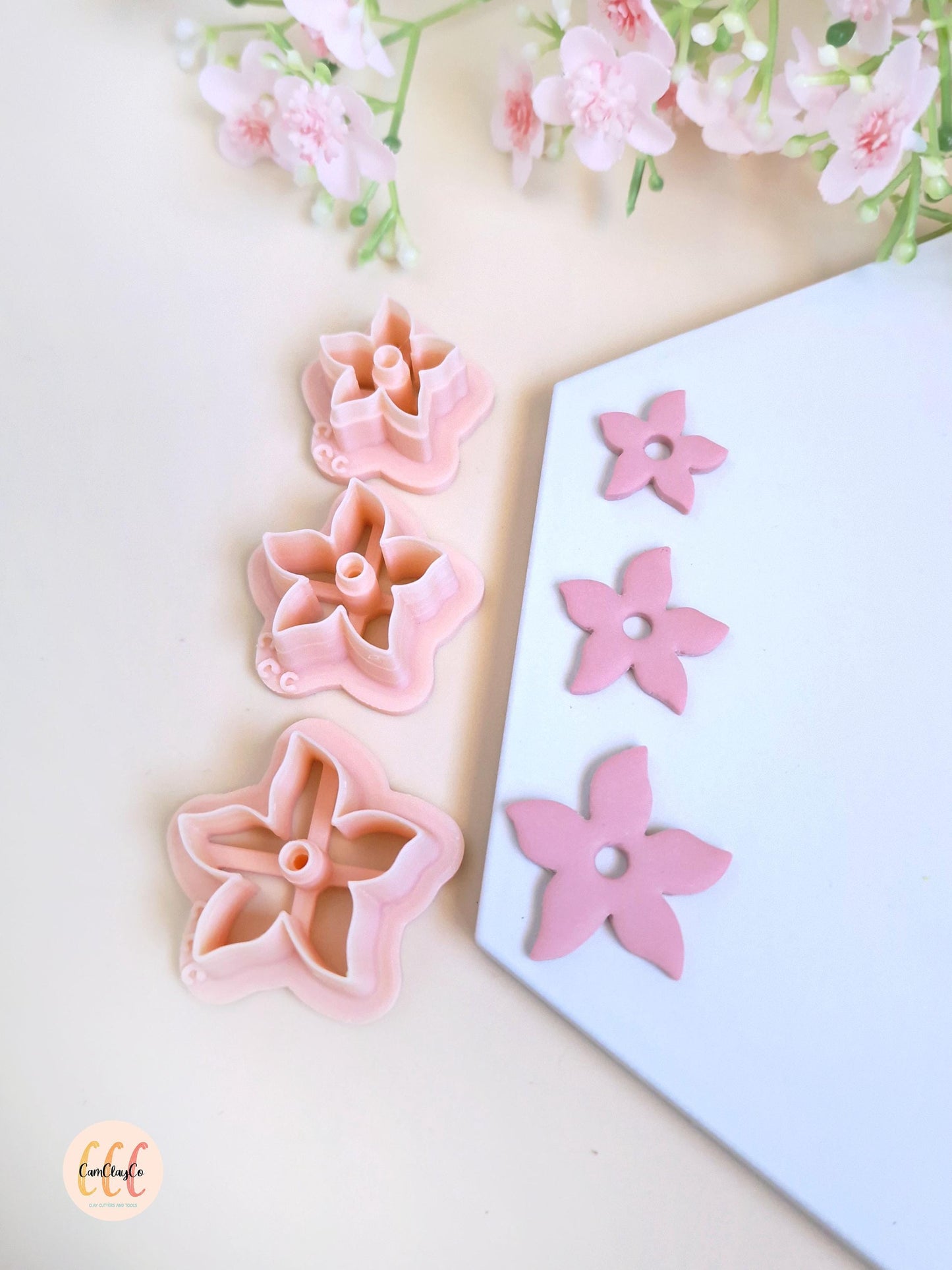 Emporte-pièces en forme de fleur irrégulière pétales pointus - Fabrication de bijoux en argile polymère, créoles interchangeables, pampilles