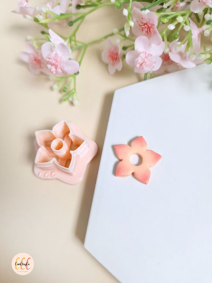 Emporte-pièce 3D en forme de fleur de cerisier pour la fabrication de bijoux en argile polymère, créoles interchangeables, pampilles