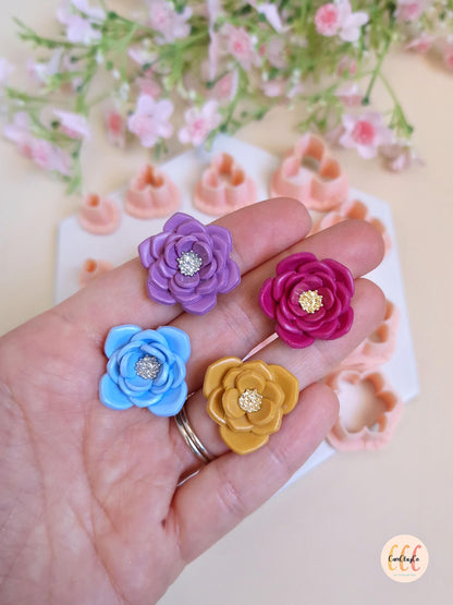 Emporte-pièces 3D pétales, fleurs pour la fabrication de bijoux en argile polymère