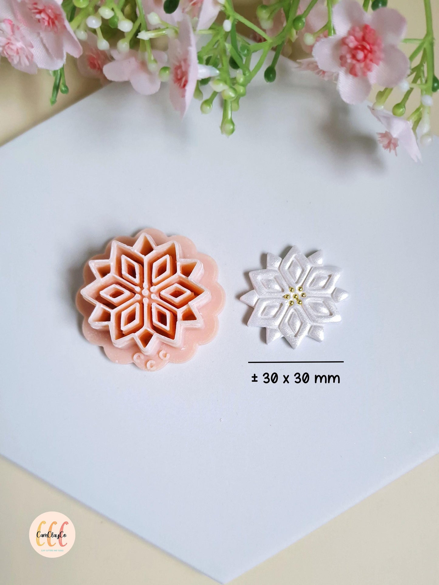 Emporte-pièce 3D en forme de flocon de neige détaillé pour la fabrication de bijoux en argile polymère