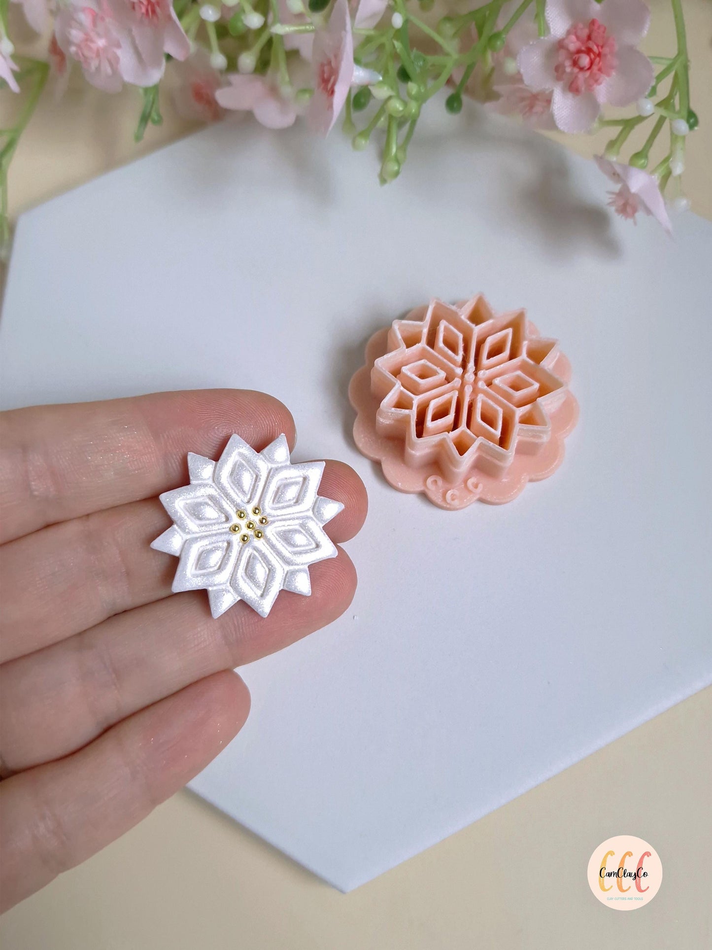 Emporte-pièce 3D en forme de flocon de neige détaillé pour la fabrication de bijoux en argile polymère