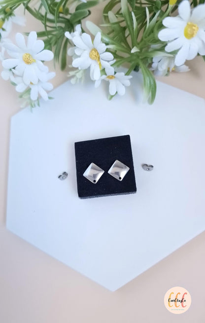 Boucles d'oreilles carrés en acier inoxydable pour la fabrication de bijoux, doré et argenté - 2 pièces