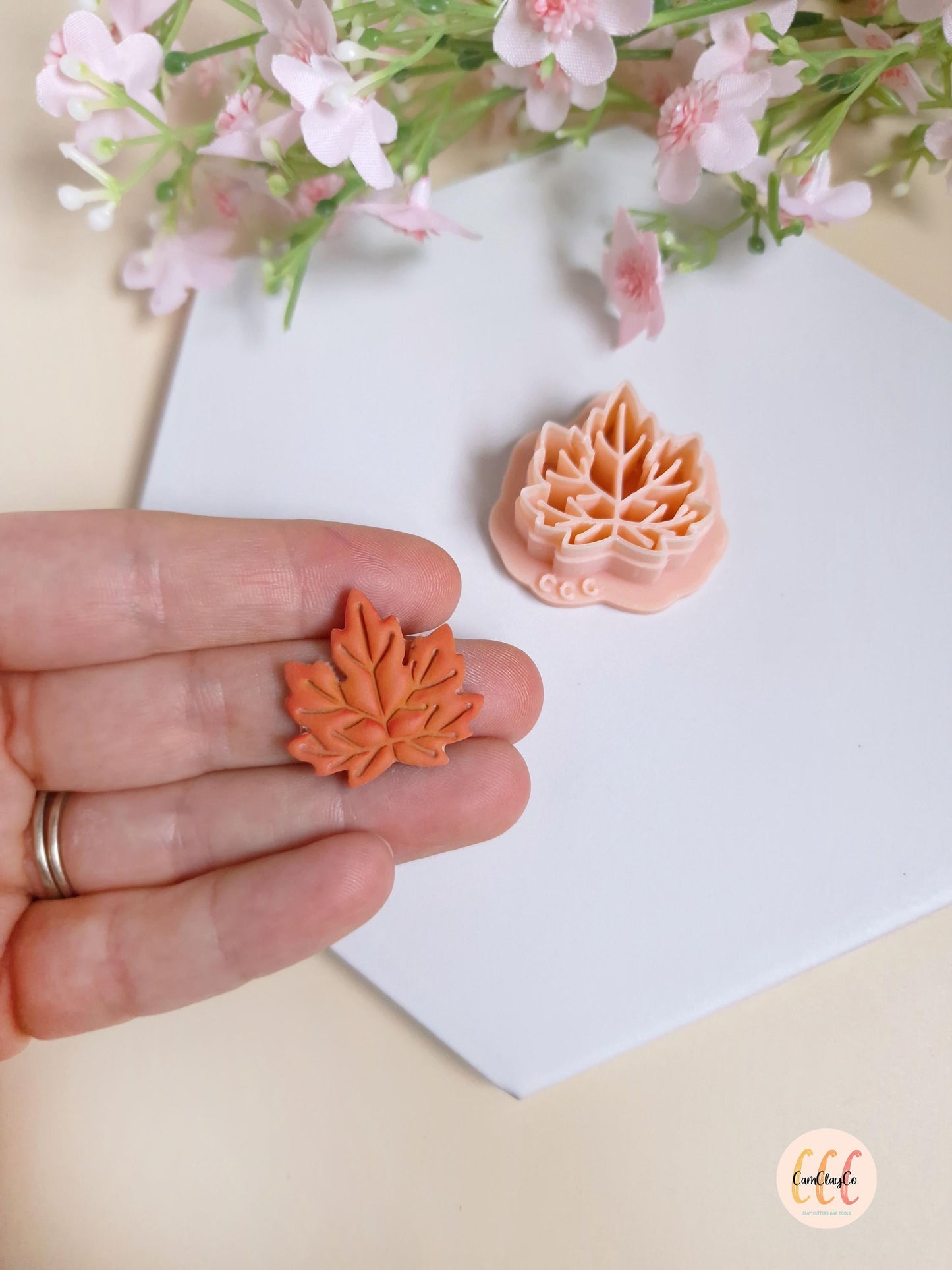 Emporte-pièce 3D en forme de feuille d'automne pour la fabrication de bijoux en argile polymère