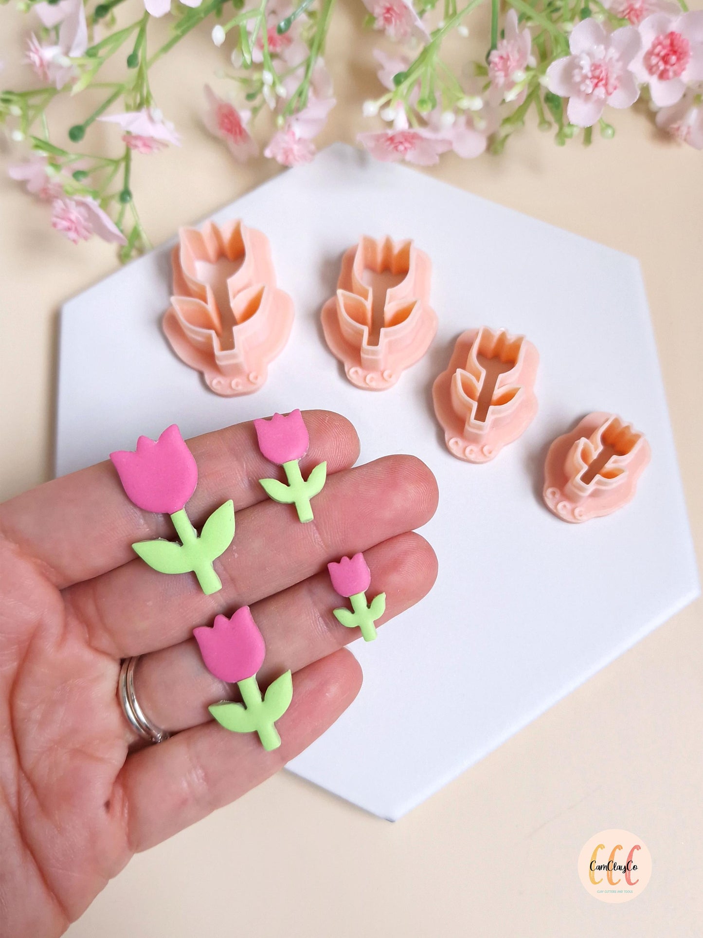 Emporte-pièces 3D en forme de tulipes avec tiges pour la fabrication de bijoux en argile polymère