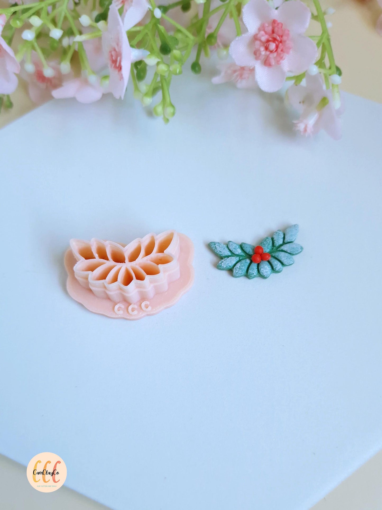 Emporte-pièce 3D en forme d'ornement feuillu de Noël pour la fabrication de bijoux en argile polymère