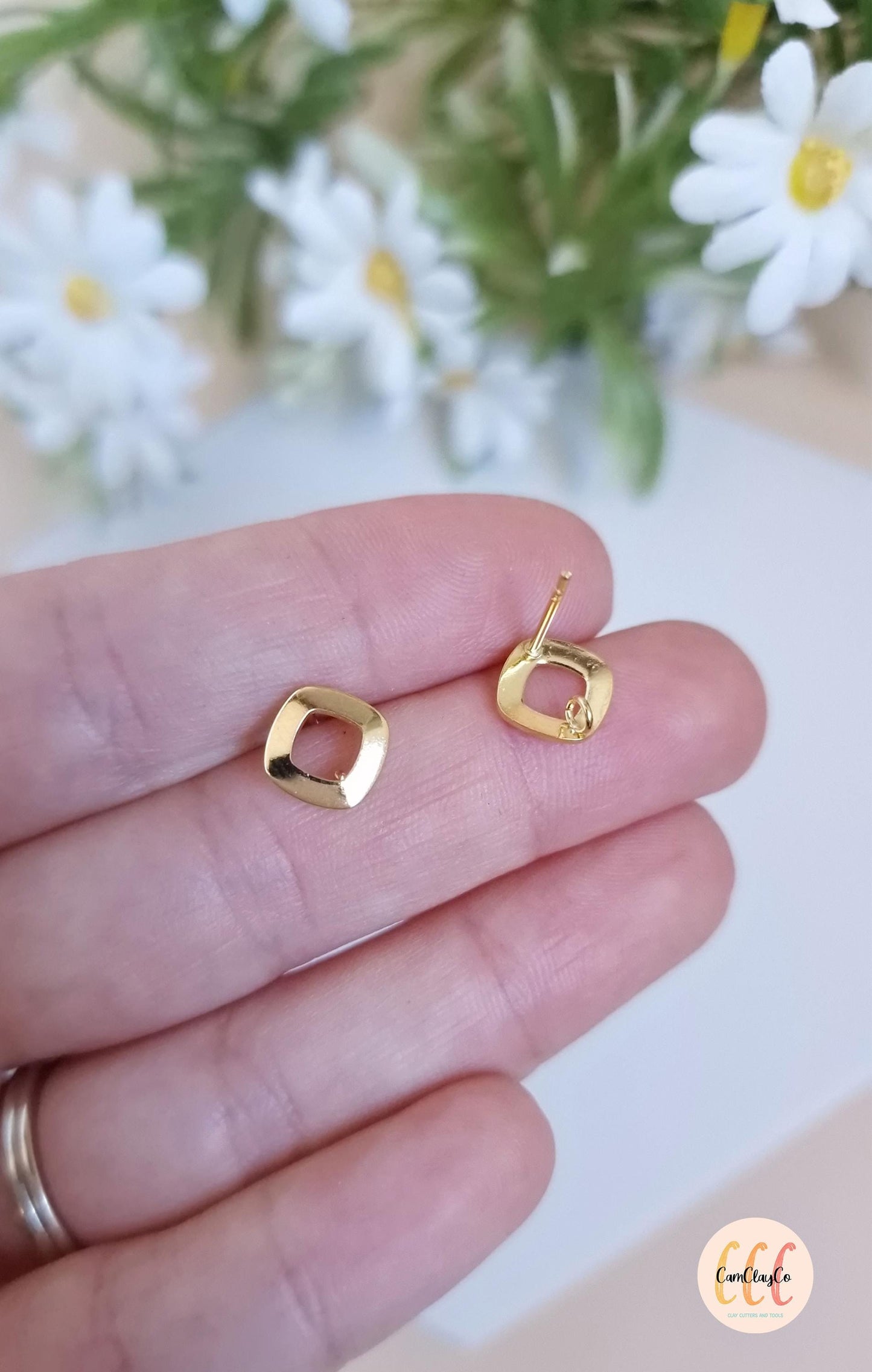 Boucles d'oreilles losanges arrondis troués en acier inoxydable pour la fabrication de bijoux, doré et argenté - 2 pièces
