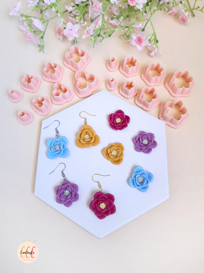 Emporte-pièces 3D pétales, fleurs pour la fabrication de bijoux en argile polymère
