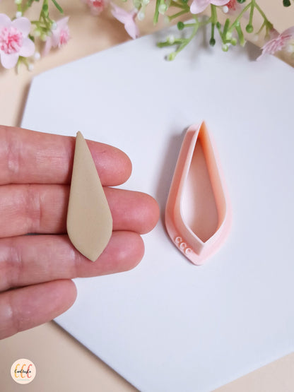 Emporte-pièce 3D en forme de goutte pointue pour bijoux en argile polymère
