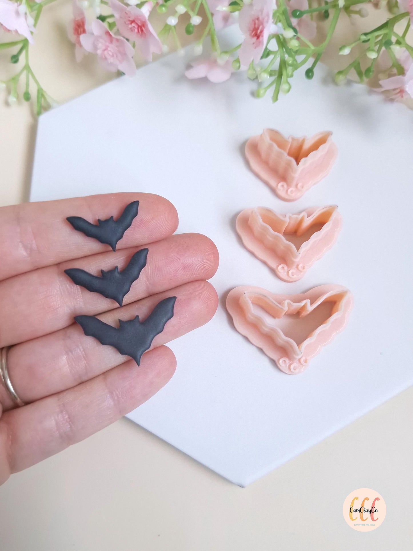 Emporte-pièces 3D en forme de chauve-souris de 3 tailles différentes pour la fabrication de bijoux en argile polymère