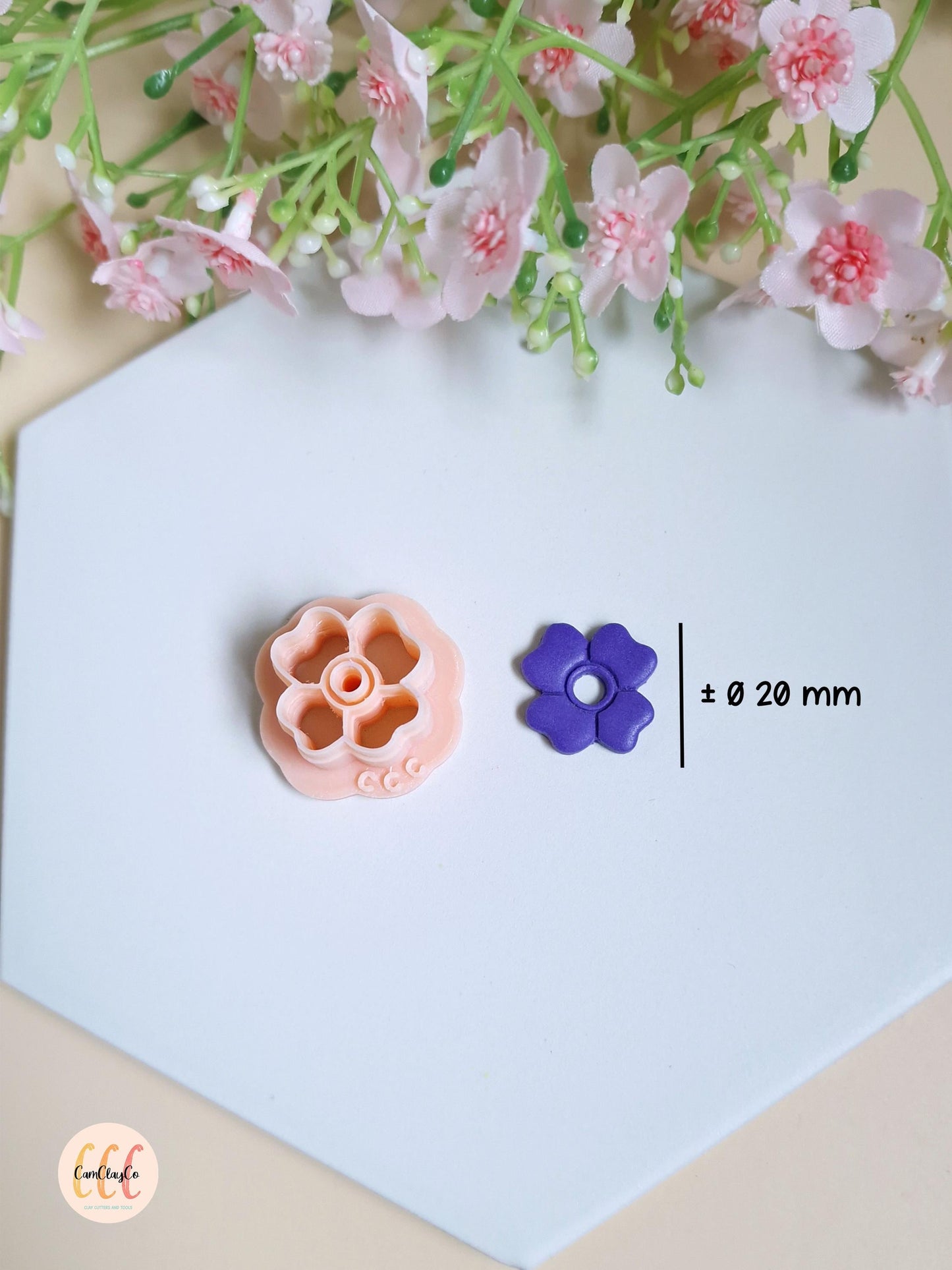 Emporte-pièce 3D en forme de violette pour la fabrication de bijoux en argile polymère, créoles interchangeables, pampilles