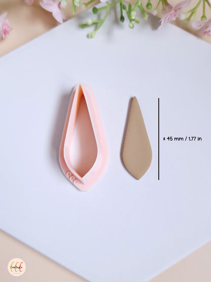 Emporte-pièce 3D en forme de goutte pointue pour bijoux en argile polymère