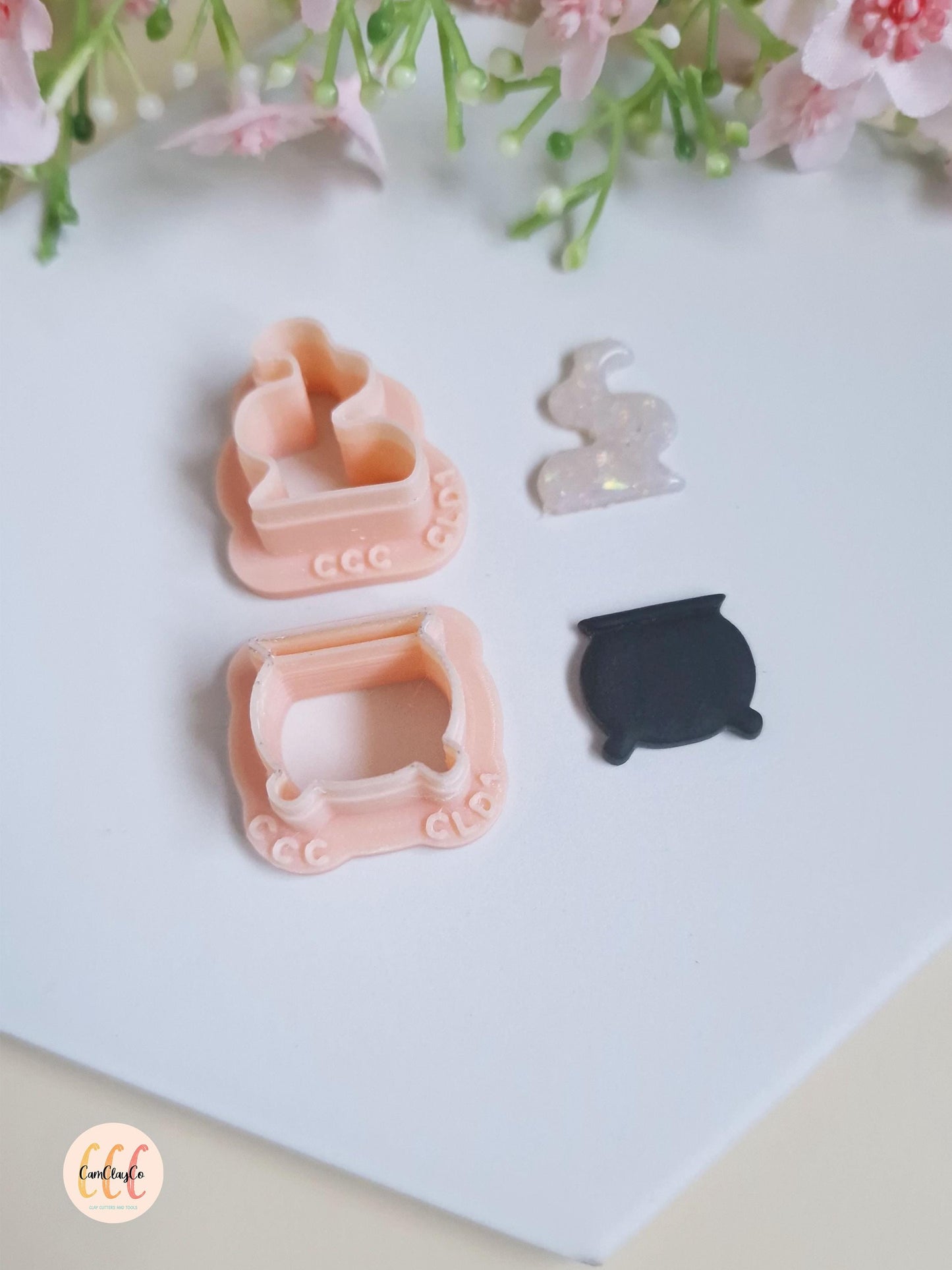 Lot de 2 emporte-pièces 3D en forme de chaudron et de fumée, Halloween, pour la fabrication de bijoux en argile polymère