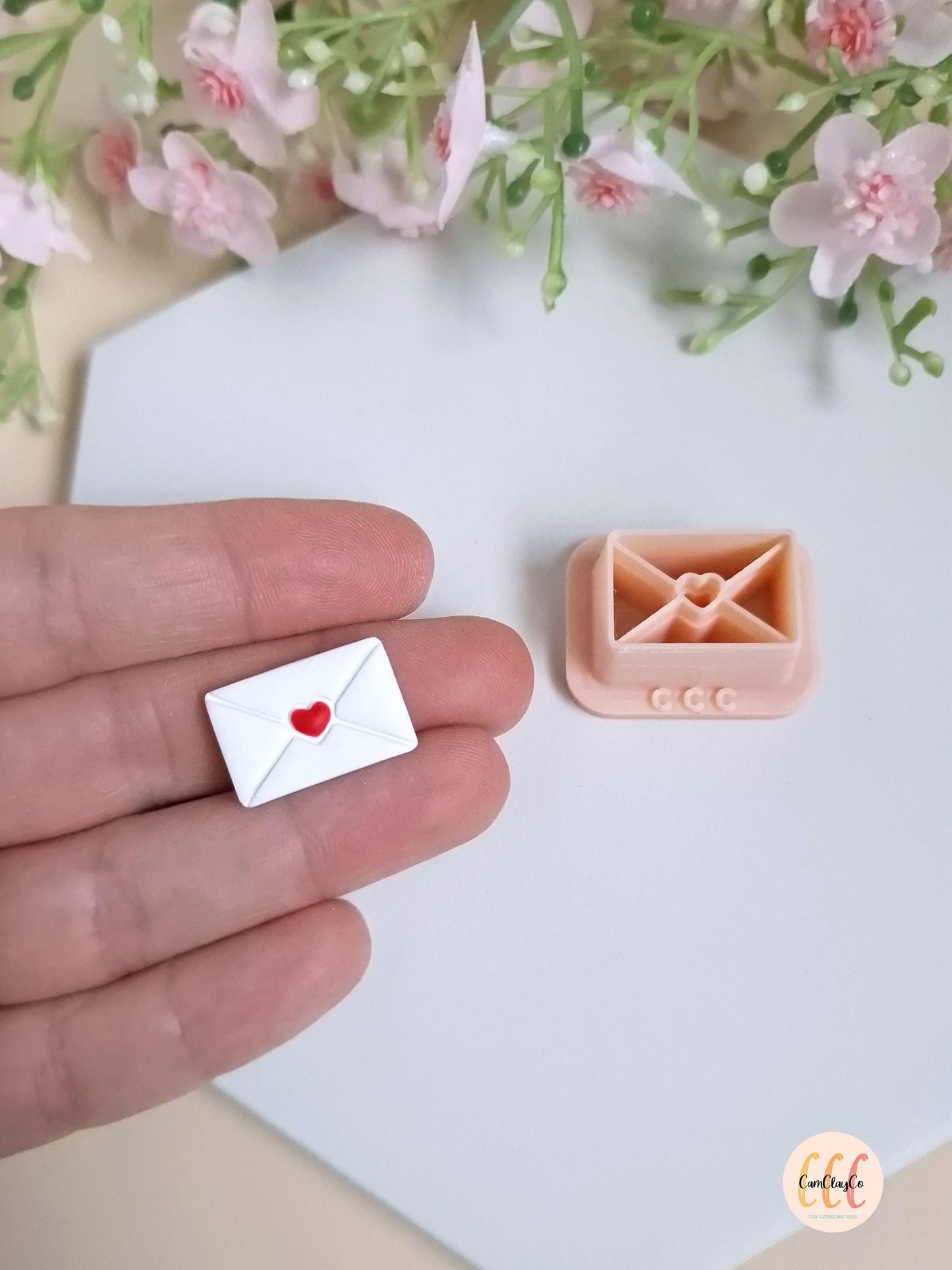 Emporte-pièce 3D en forme d'enveloppe petit cœur pour la fabrication de bijoux en argile polymère