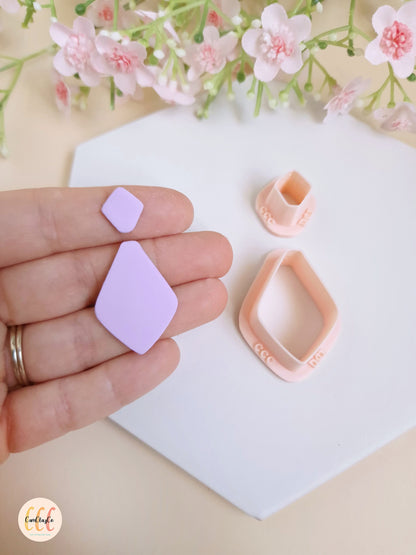 Set de deux emporte-pièces pour la fabrication de bijoux en argile polymère - D03