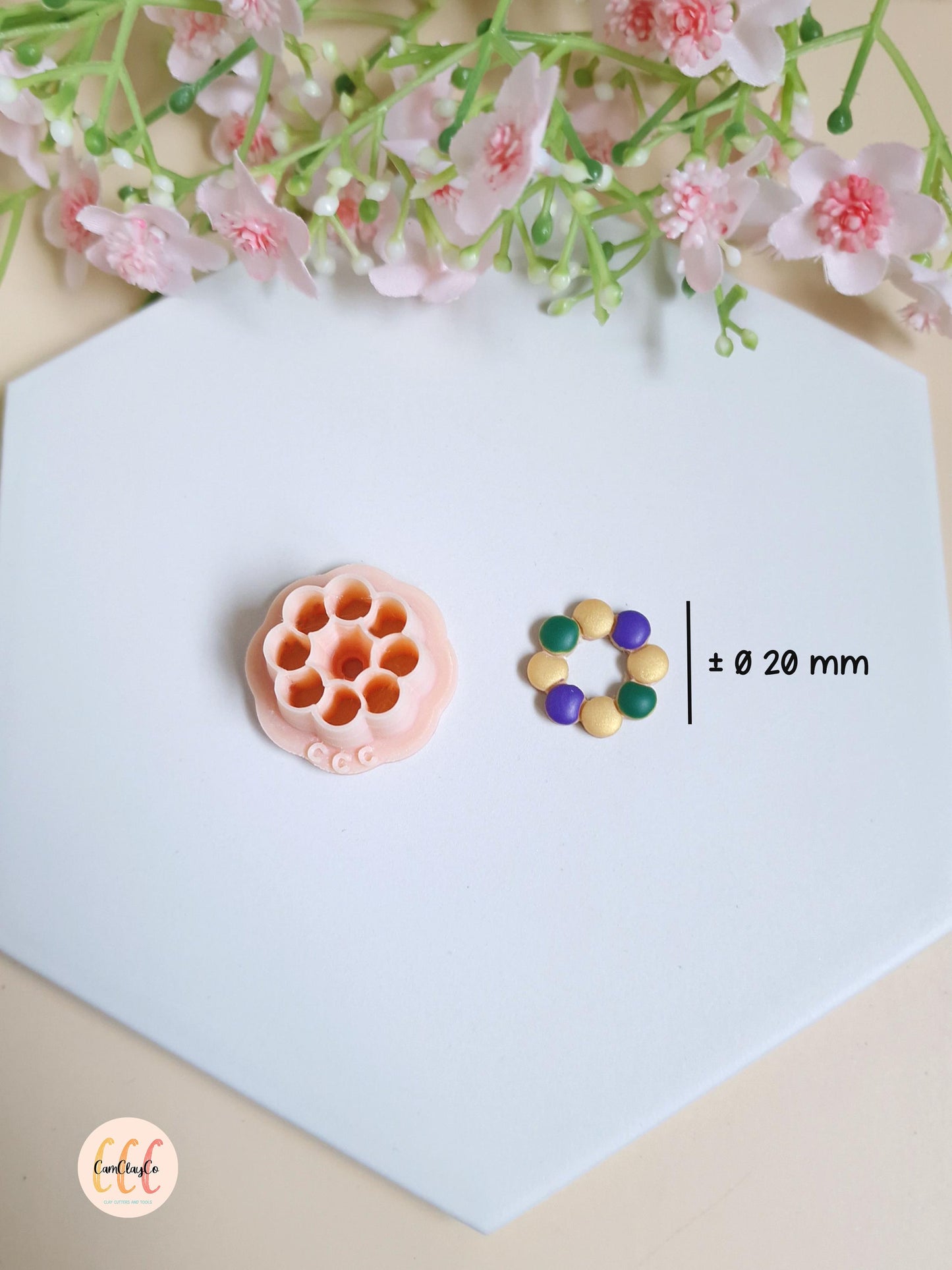 Emporte-pièce 3D en forme de couronne à boules pour la fabrication de bijoux en argile polymère - Mardi Gras
