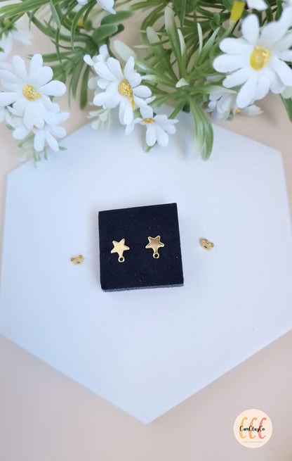 Boucles d'oreilles étoiles en acier inoxydable pour la fabrication de bijoux, doré et argenté - 2 pièces