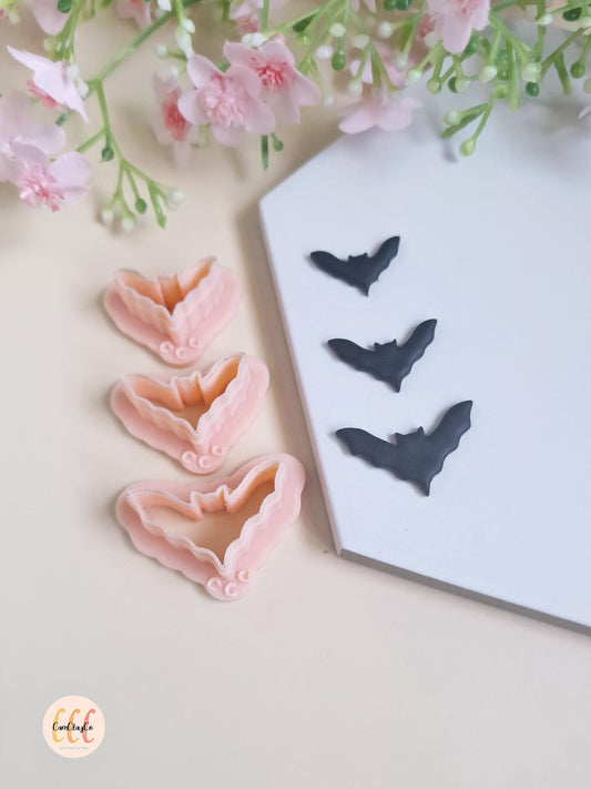 Emporte-pièces 3D en forme de chauve-souris de 3 tailles différentes pour la fabrication de bijoux en argile polymère