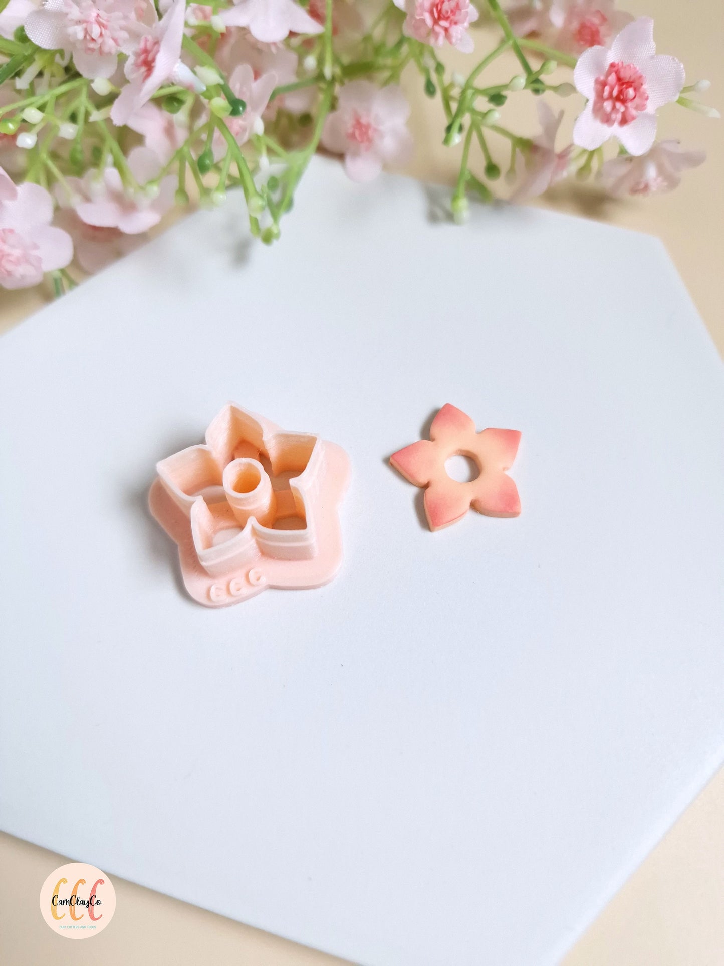 Emporte-pièce 3D en forme de fleur de cerisier pour la fabrication de bijoux en argile polymère, créoles interchangeables, pampilles