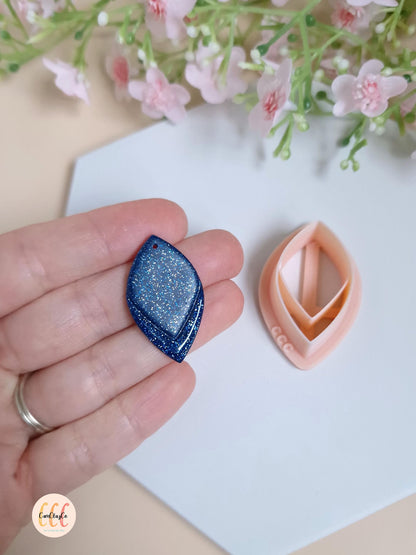 Emporte-pièce 3D en forme de goutte pointue élégante pour la fabrication de bijoux en argile polymère - Elegant 01
