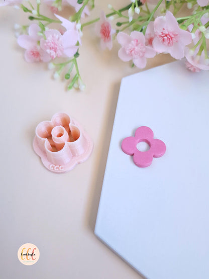 Emporte-pièces 3D en forme de fleur donut 4 pétales pour la fabrication de bijoux en argile polymère