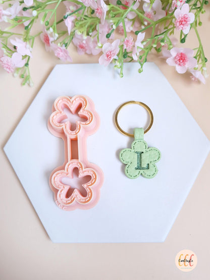 Emporte-pièce 3D porte-clés pour les créations en argile polymère - Porte-clés fleur
