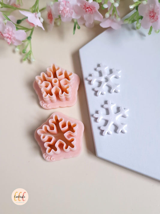 Emporte-pièces 3D en forme de flocons de neige pour la fabrication de bijoux en argile polymère, pampilles pour créoles interchangeables
