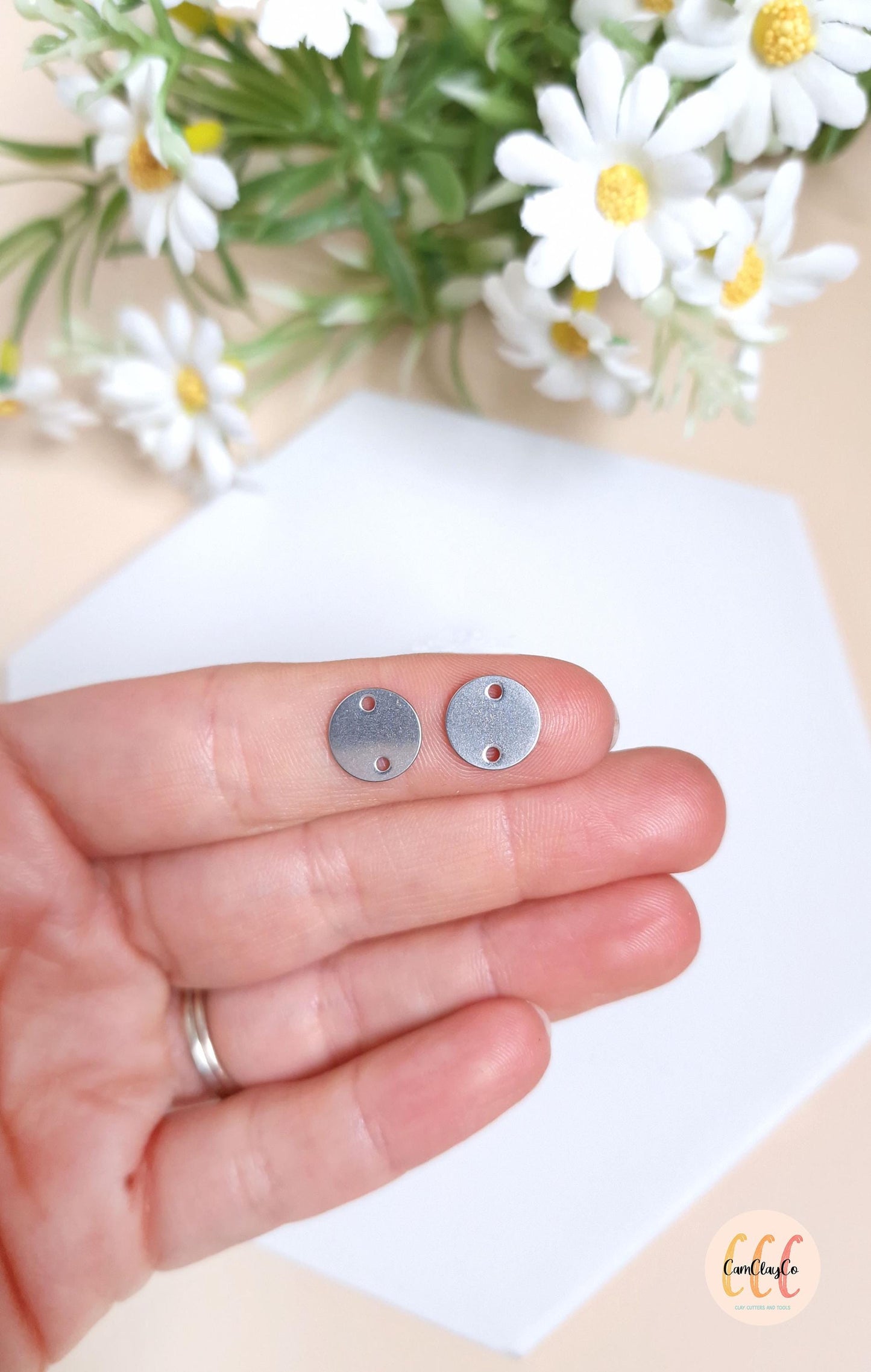 Connecteurs ronds lisses 10 mm en acier inoxydable pour la fabrication de bijoux, doré et argenté - 6 pièces