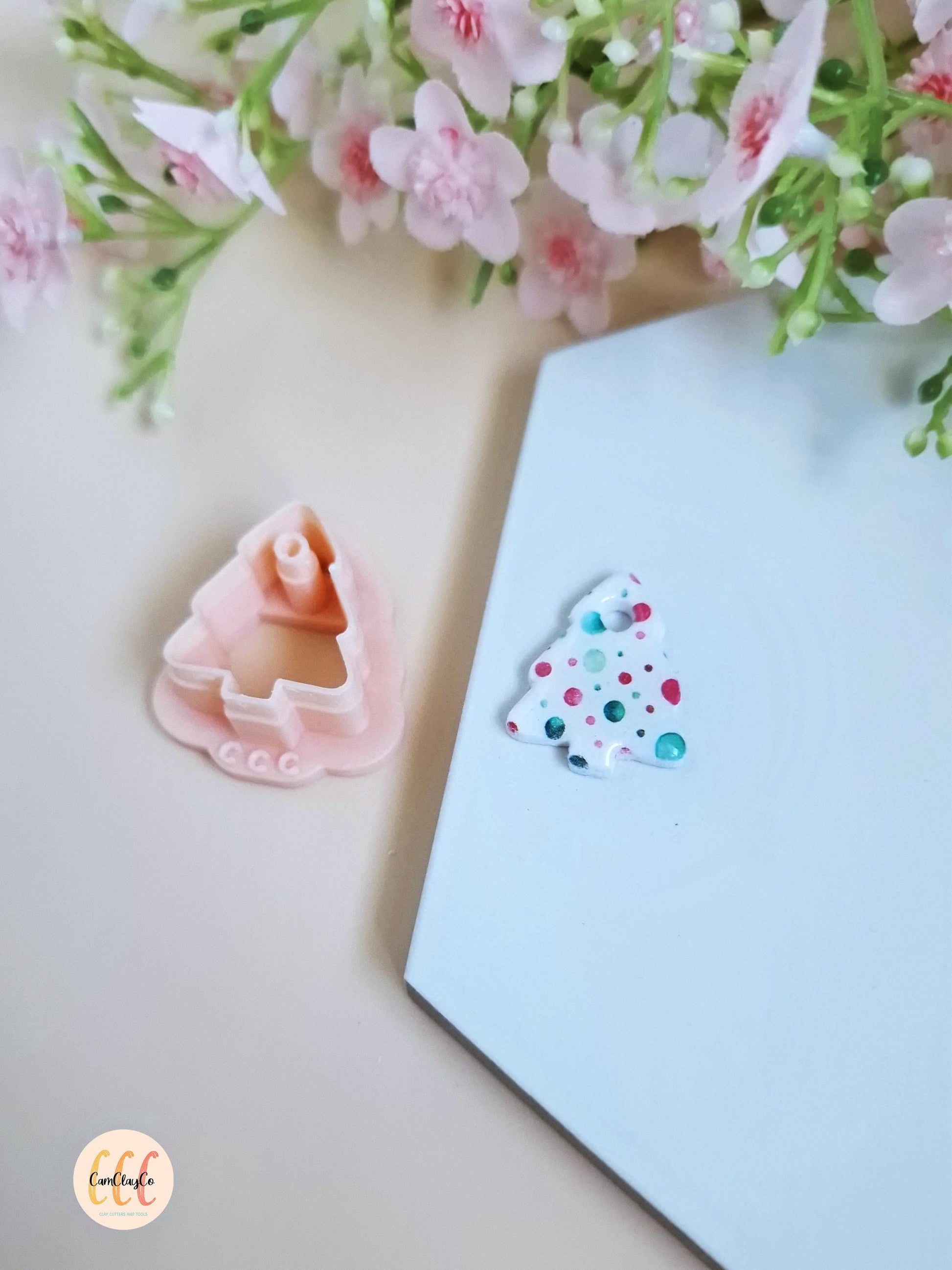 Emporte-pièce 3D sapin avec trou pour la fabrication de bijoux en argile polymère, créoles interchangeables, pampilles - Sapin pampille