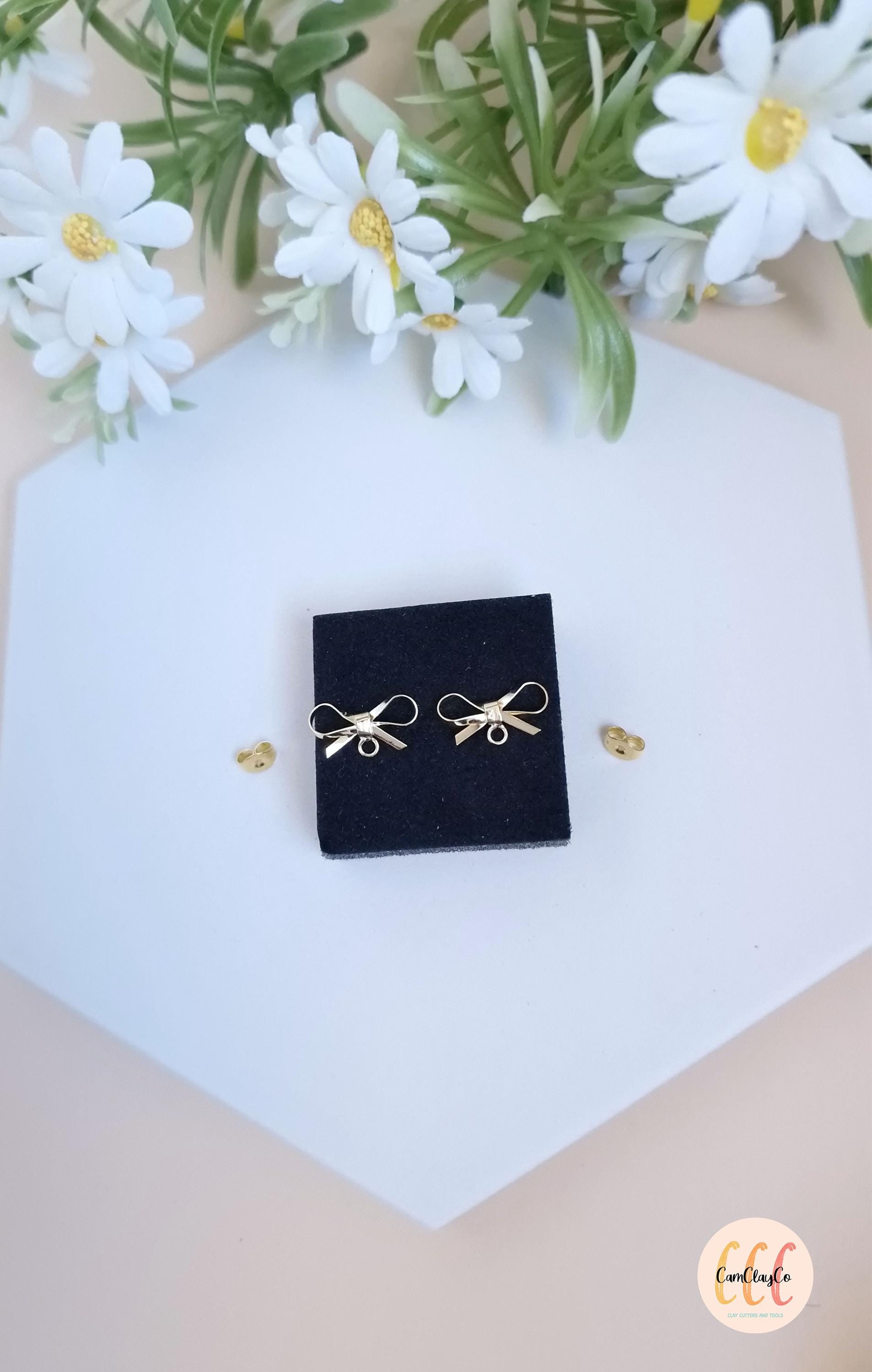 Boucles d'oreilles nœuds plaqués or 14K ou plaqués rhodium pour la fabrication de bijoux - 2 pièces