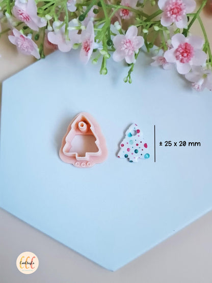 Emporte-pièce 3D sapin avec trou pour la fabrication de bijoux en argile polymère, créoles interchangeables, pampilles - Sapin pampille