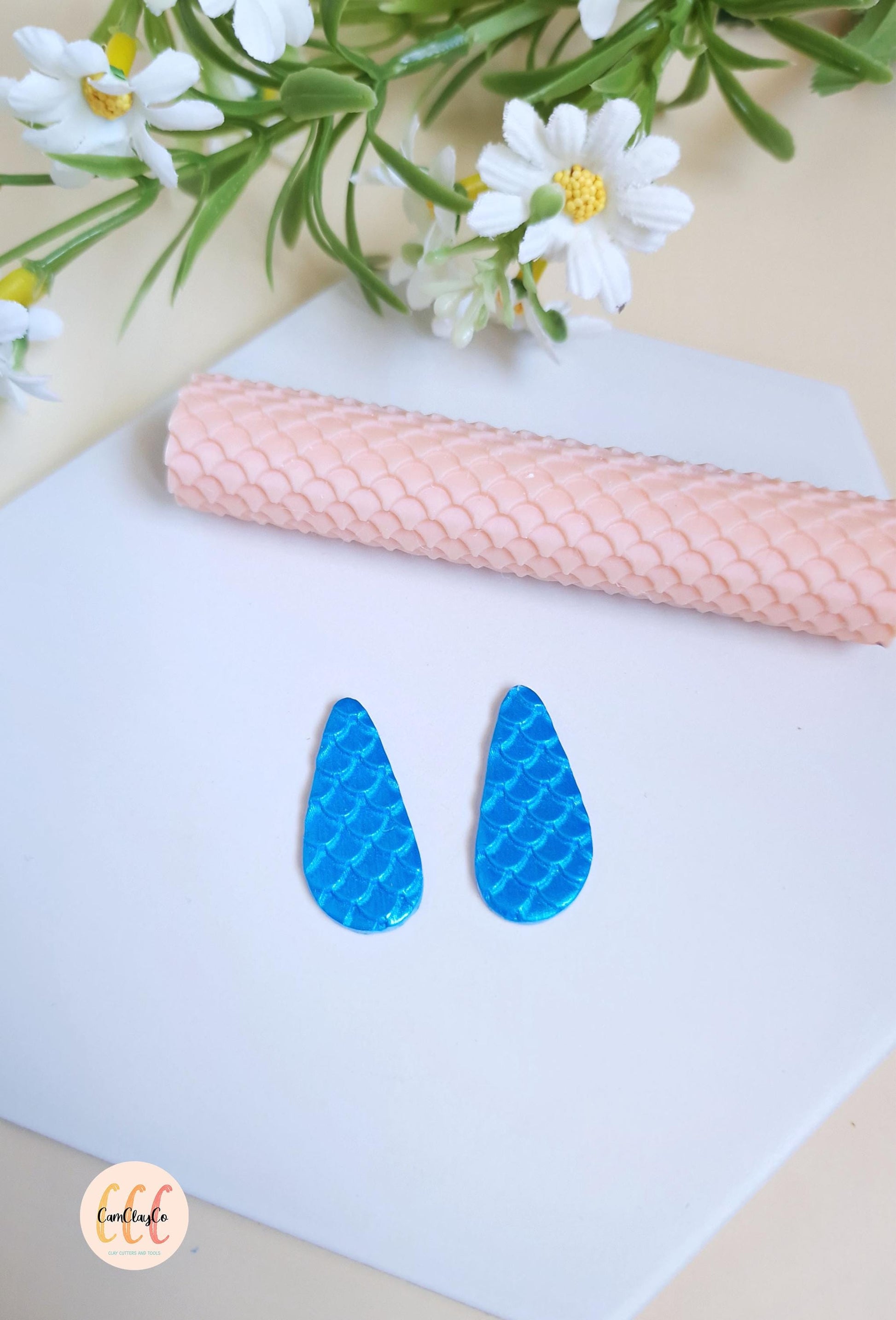 Rouleau texture 3D effet écailles de poisson pour la fabrication de bijoux en argile polymère