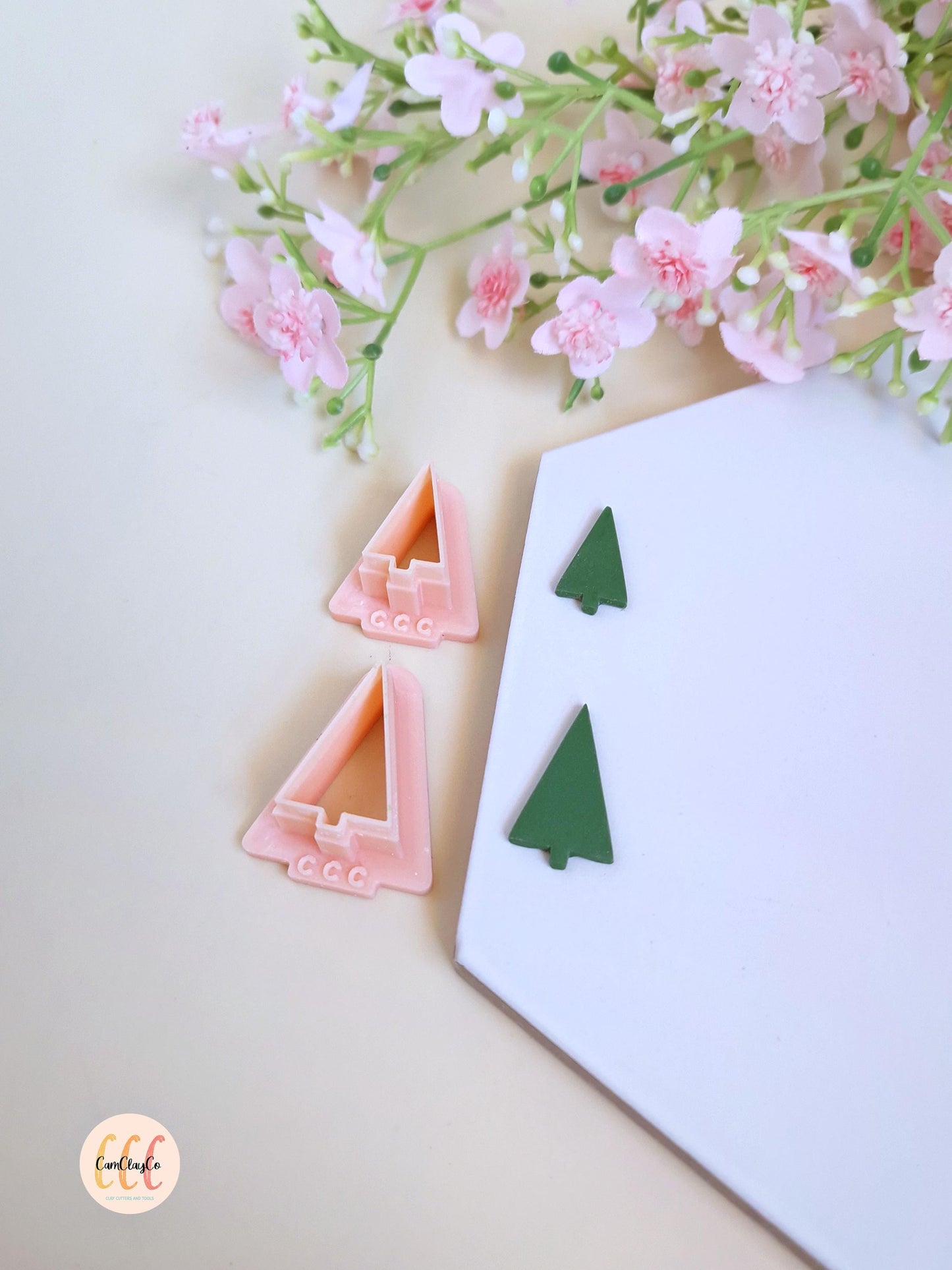 Emporte-pièces 3D Noël en forme de sapins minimalistes pour la fabrication de bijoux en argile polymère