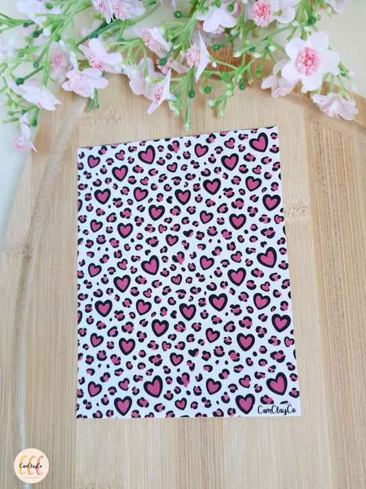 Feuille de transfert soluble à l'eau - Léopard rose cœurs