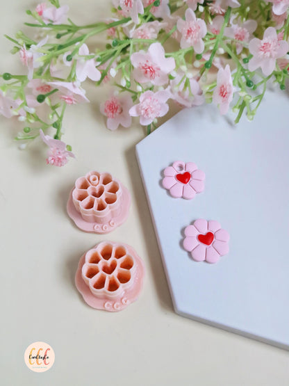 Emporte-pièces en forme de fleurs avec centres cœurs pour la fabrication de bijoux en argile polymère, créoles interchangeables, pampilles