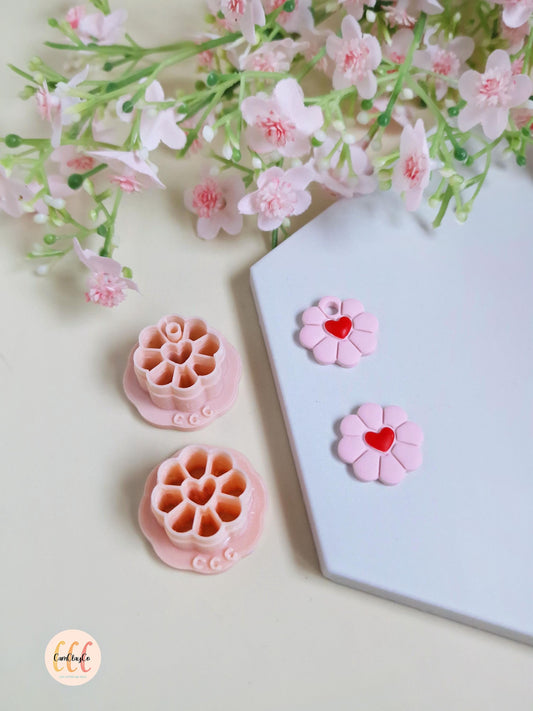 Emporte-pièces en forme de fleurs avec centres cœurs pour la fabrication de bijoux en argile polymère, créoles interchangeables, pampilles