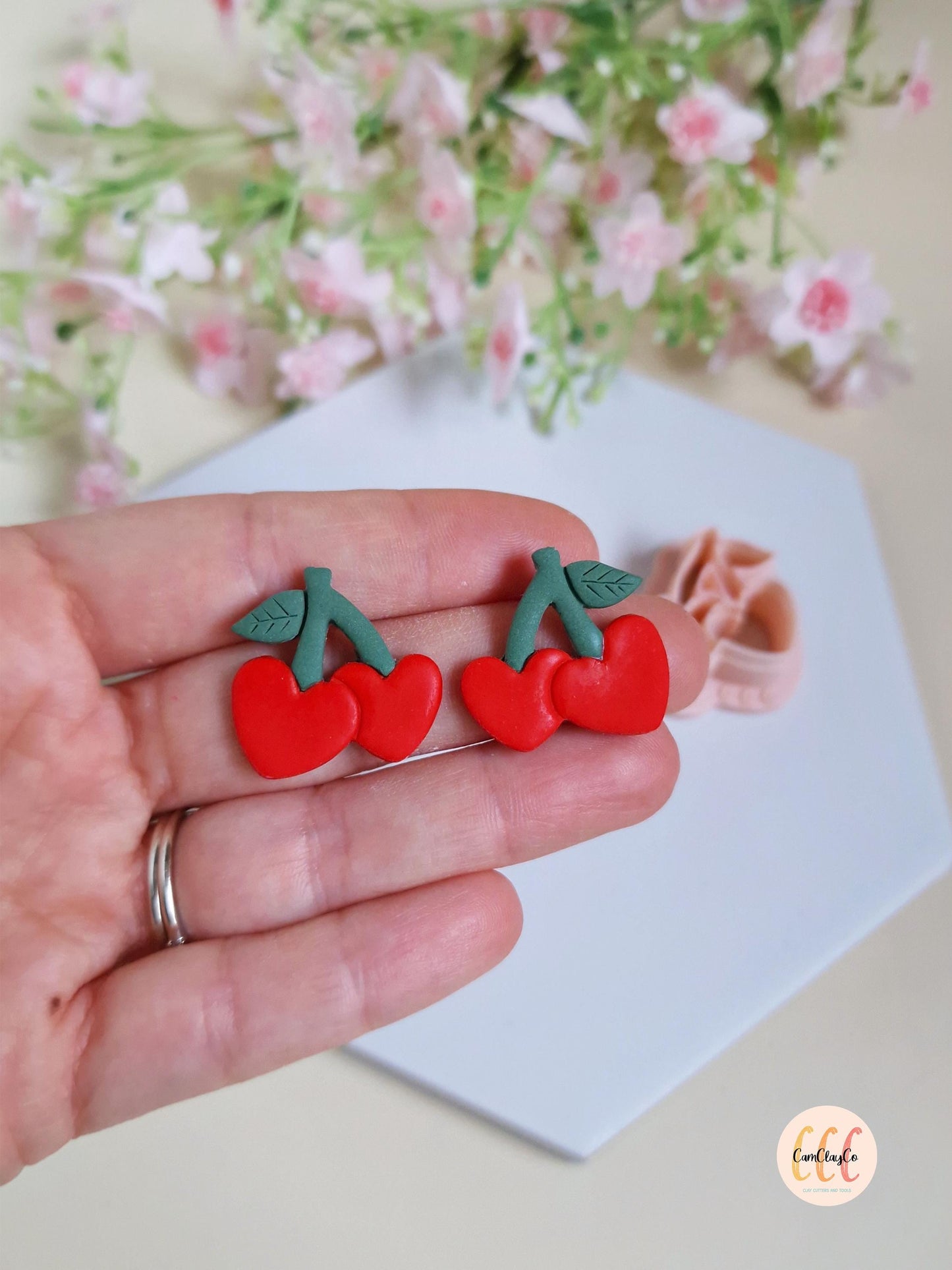 Emporte-pièces 3D en forme de cerises cœurs pour la fabrication de bijoux en argile polymère